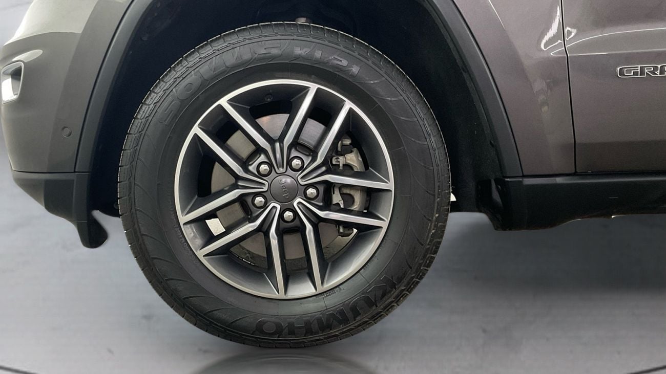 Jeep Grand Cherokee Laredo 3.6L RWD Laredo | Guaranteed Warranty | 0 Down Payment