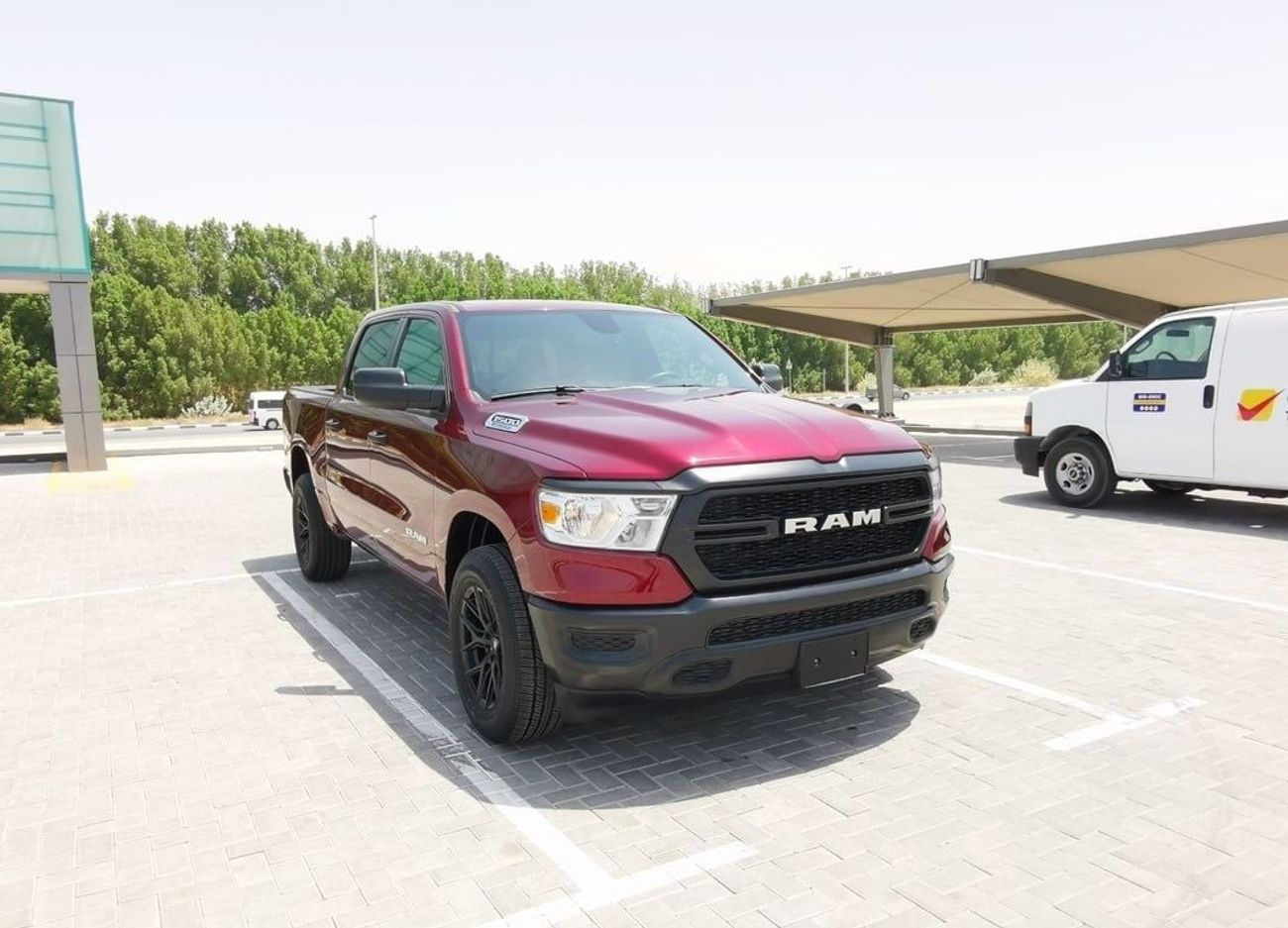 RAM 1500 Dodge RAM Bighorn - 2022 - Maroon