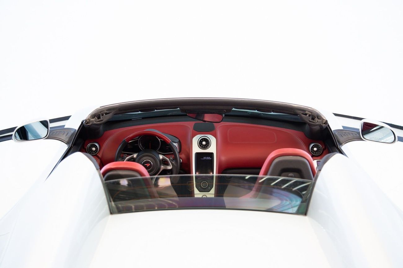 McLaren MP4 12C Spider McLaren MP4-12C Spyder