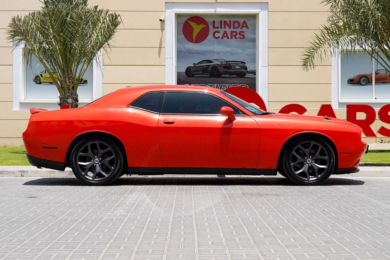 Dodge Challenger Dodge Challenger SXT Plus 2018 GCC (LOWEST MILEAGE) under Warranty with Flexible Down-Payment/ Flood