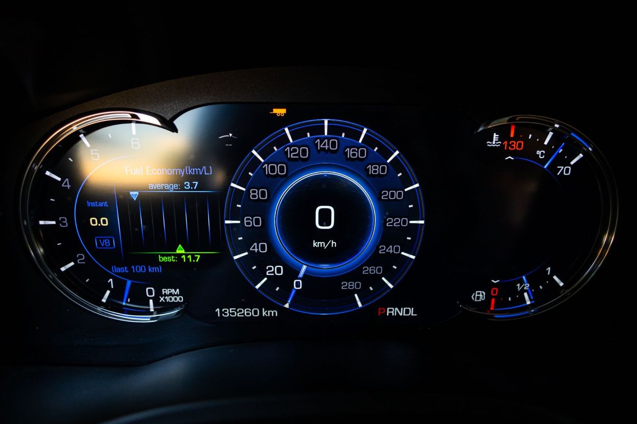 Cadillac Escalade Premium 6.2L