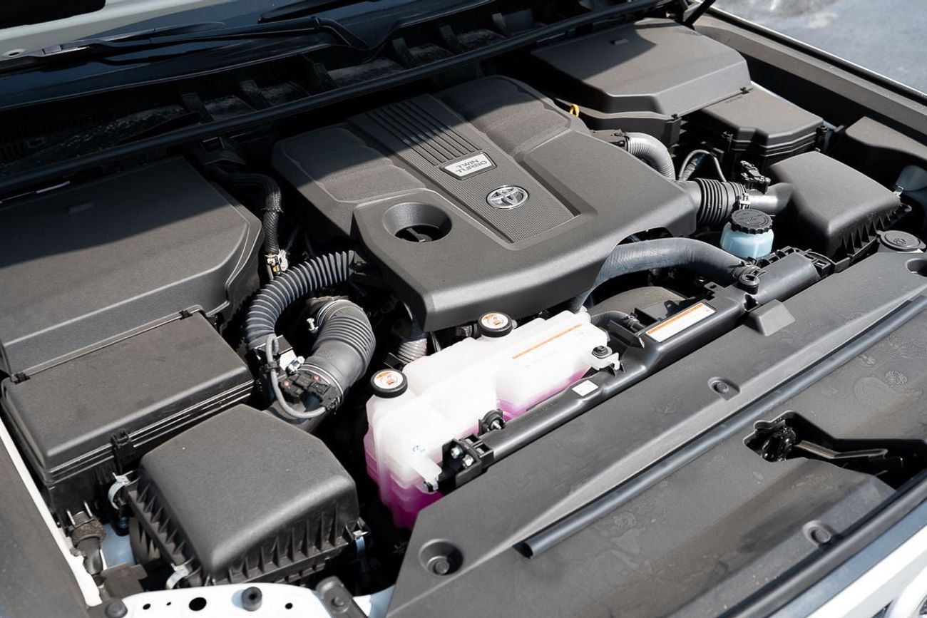 Toyota Land Cruiser VX 3.5L