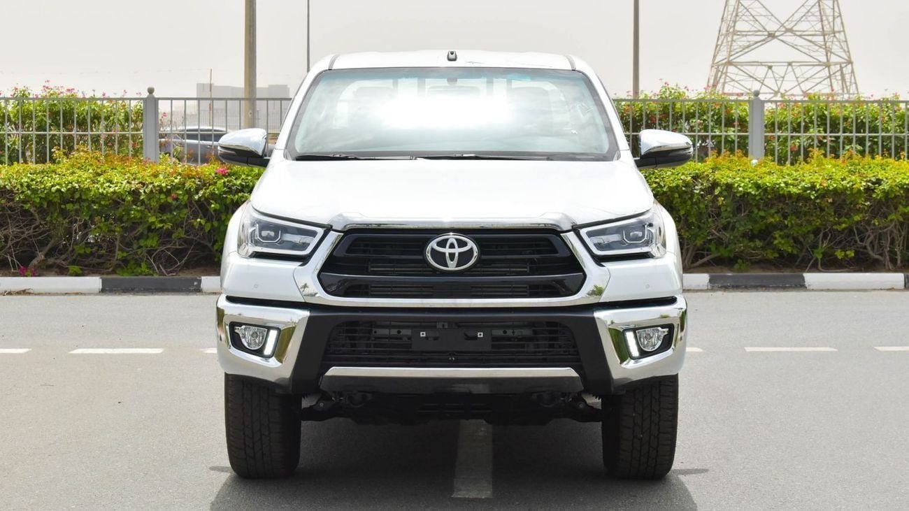 تويوتا هيلوكس GLX Diesel ECTAGR009 – 2026 Toyota Hilux Double Cab High Options – 2.4L Diesel Auto – White w Black