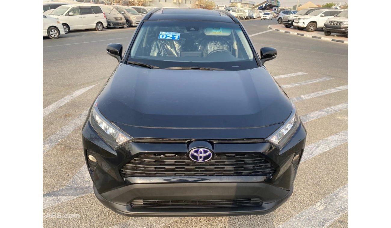 Toyota RAV4 2019 TOYOTA RAV 4 XLE / FULL OPTION