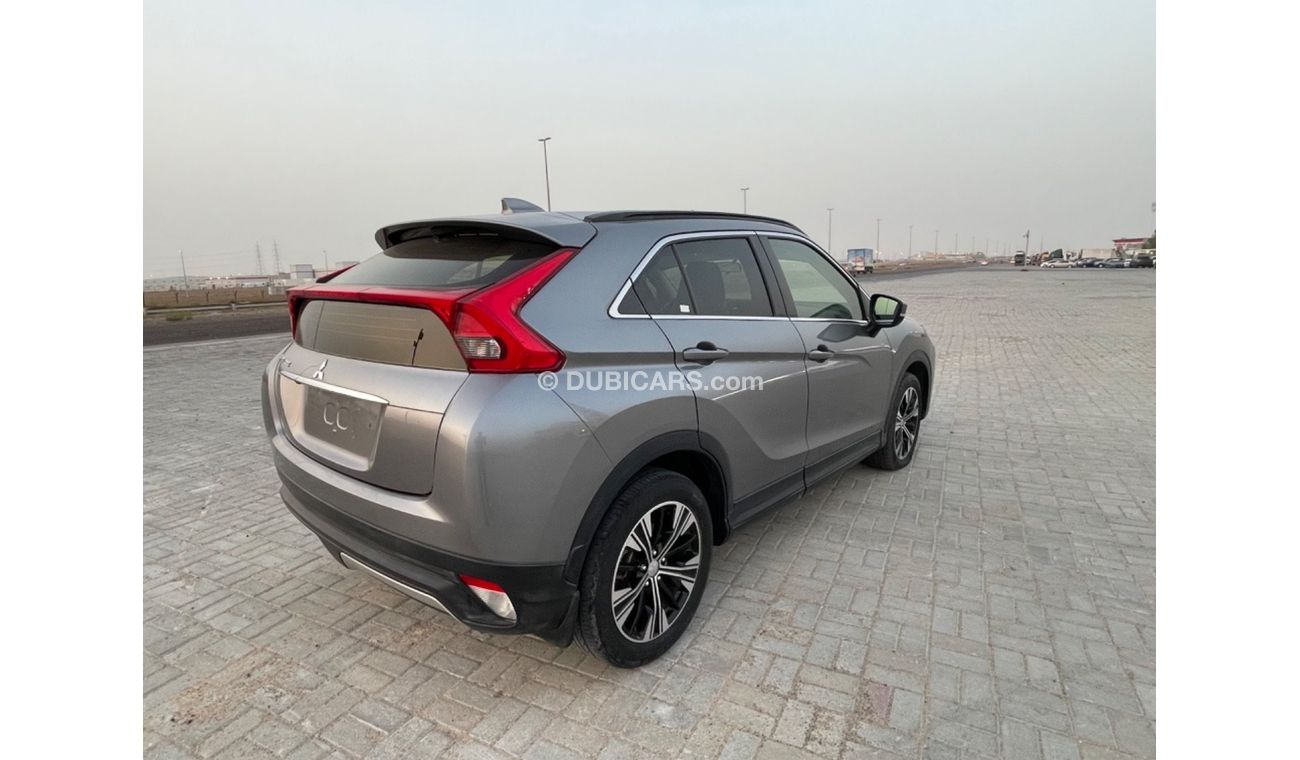 ميتسوبيشي إكلبس كروس GLX تقديم تسهيلات بنكية دون الحاجة الى دفعة اولى الى زبائننا الكرام