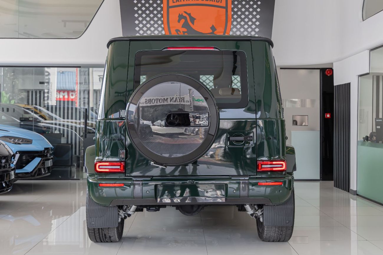 مرسيدس بنز G 63 AMG Double Night Pack|Fully Loaded|2026 Fully Cardbon Fiber |Gargash Auto Warranty PERFOMANCE PACKAGE