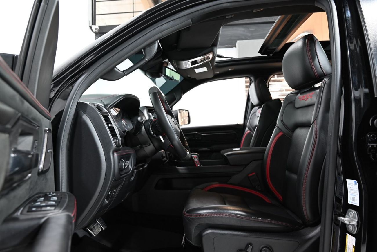 رام 1500 TRX 6.2L (5 Seater)