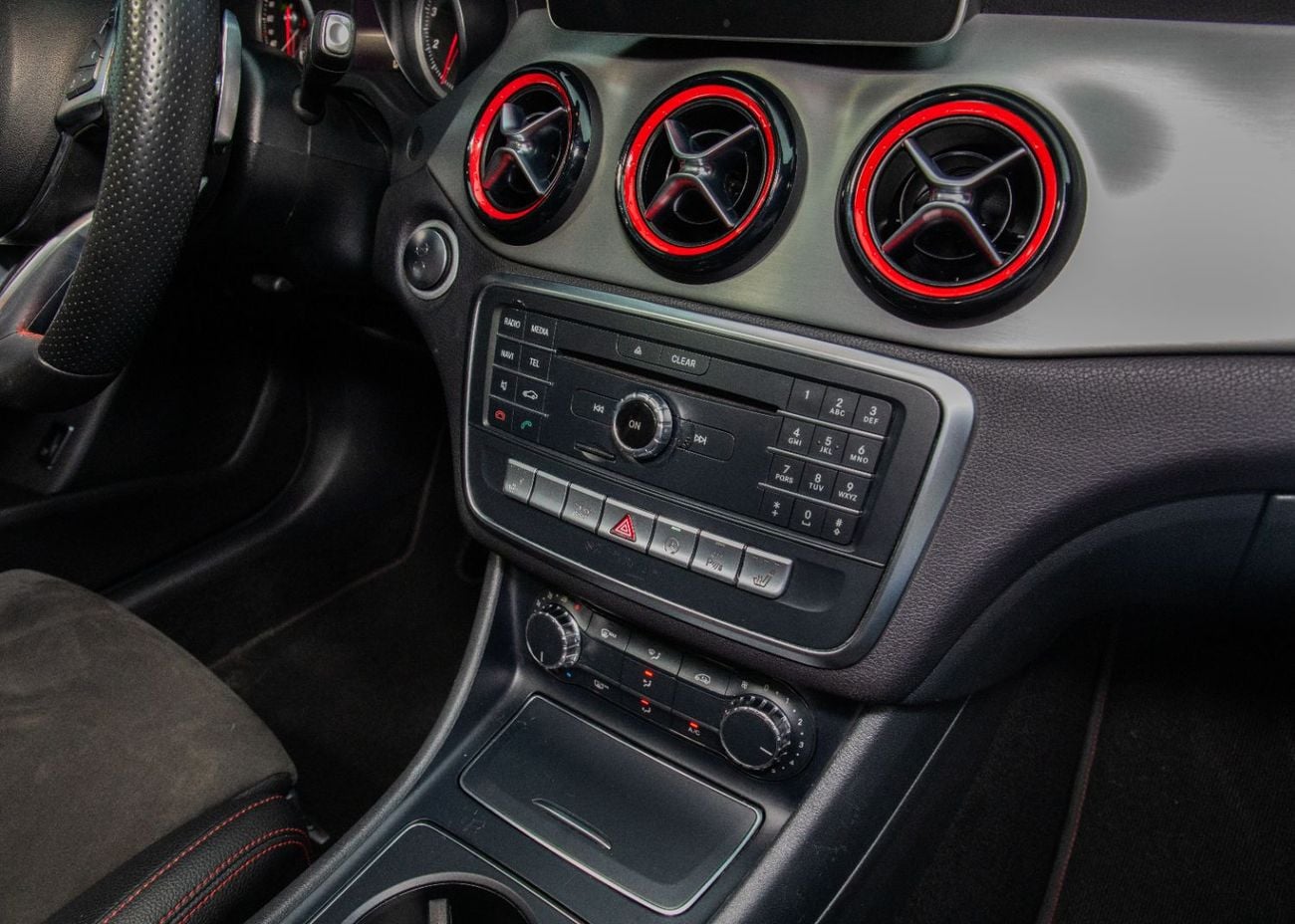 Mercedes Benz CLA250