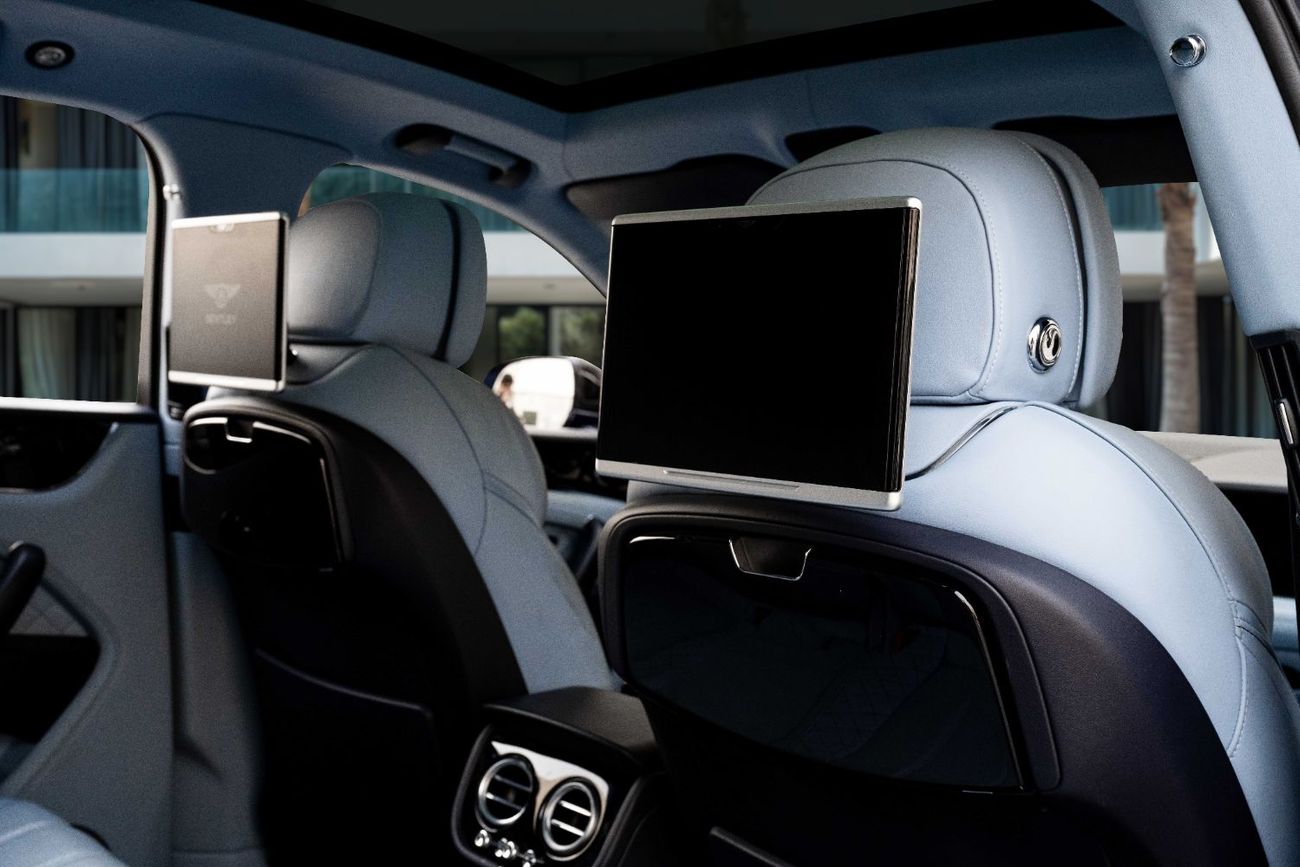 Bentley Bentayga W12 | 6,462 P.M  | 0% Downpayment | Immaculate Condition!