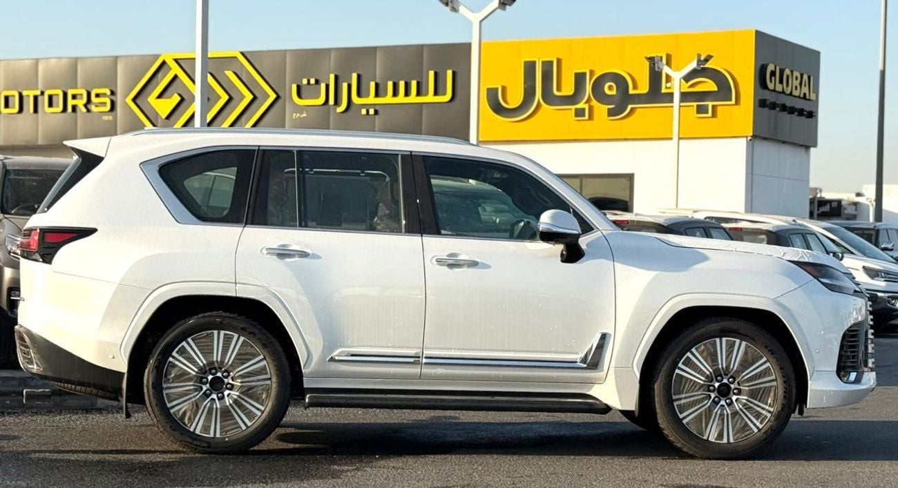 Lexus LX700h SIGNATURE WHITE INSIDE TAN