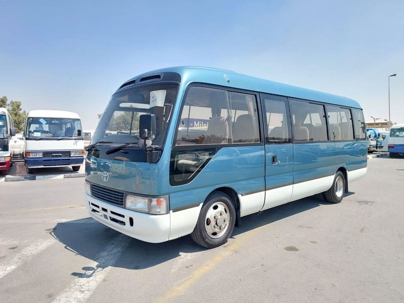 Toyota Coaster TOYOTA COASTER BUS RHD 1998 MODEL 4.2 L DIESEL AUTOMATIC(PM05001)