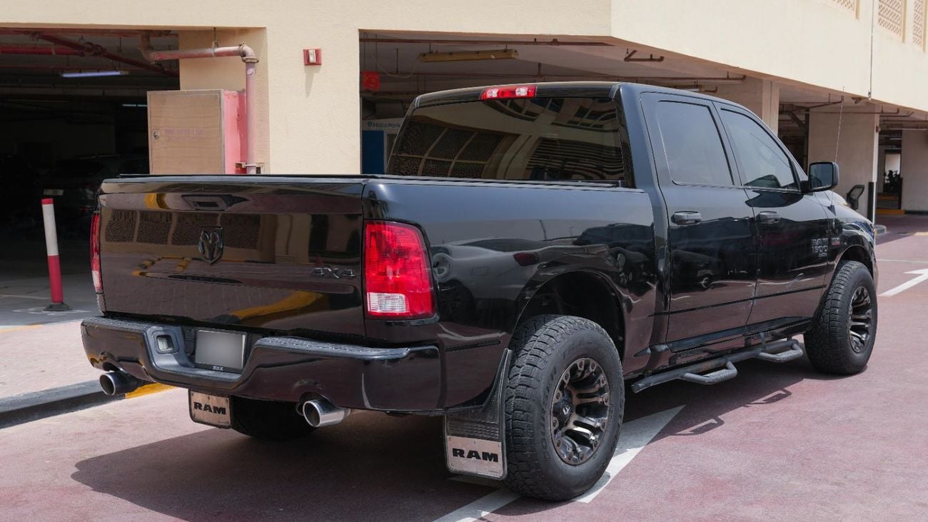 دودج RAM Dodge Ram 1500 SLT