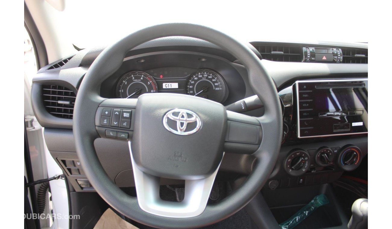 Toyota Hilux GL   2.4   L    Diesel