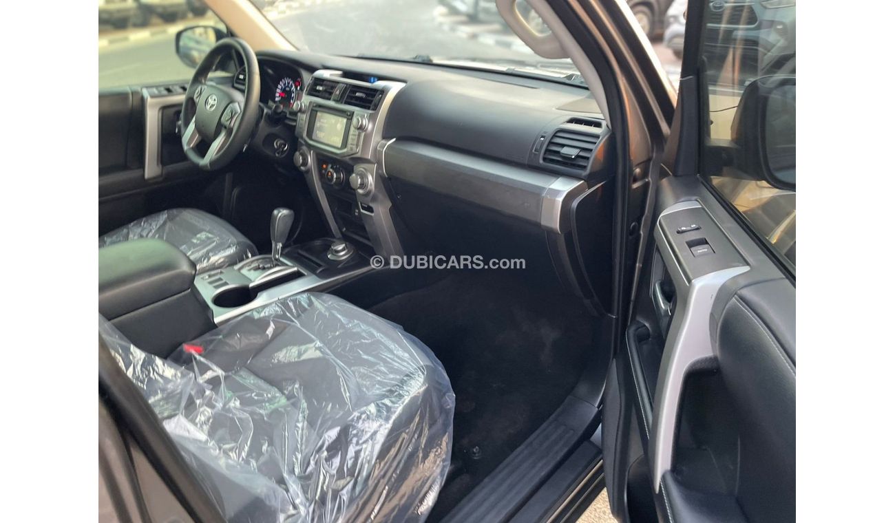 Toyota 4Runner 2019 Toyota 4Runner SR5 Premium 4x4 -7 Seater- 4.0L V6 / Export Only