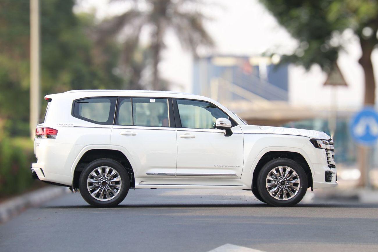 تويوتا لاند كروزر Toyota Land Cruiser GXR | 3.5L Turbo | With Accessories | Best Price
