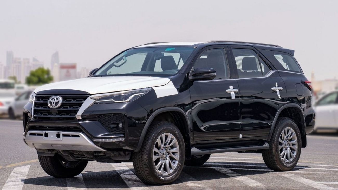 تويوتا فورتونر Toyota Fortuner 2.8L Diesel Full Option 2024
