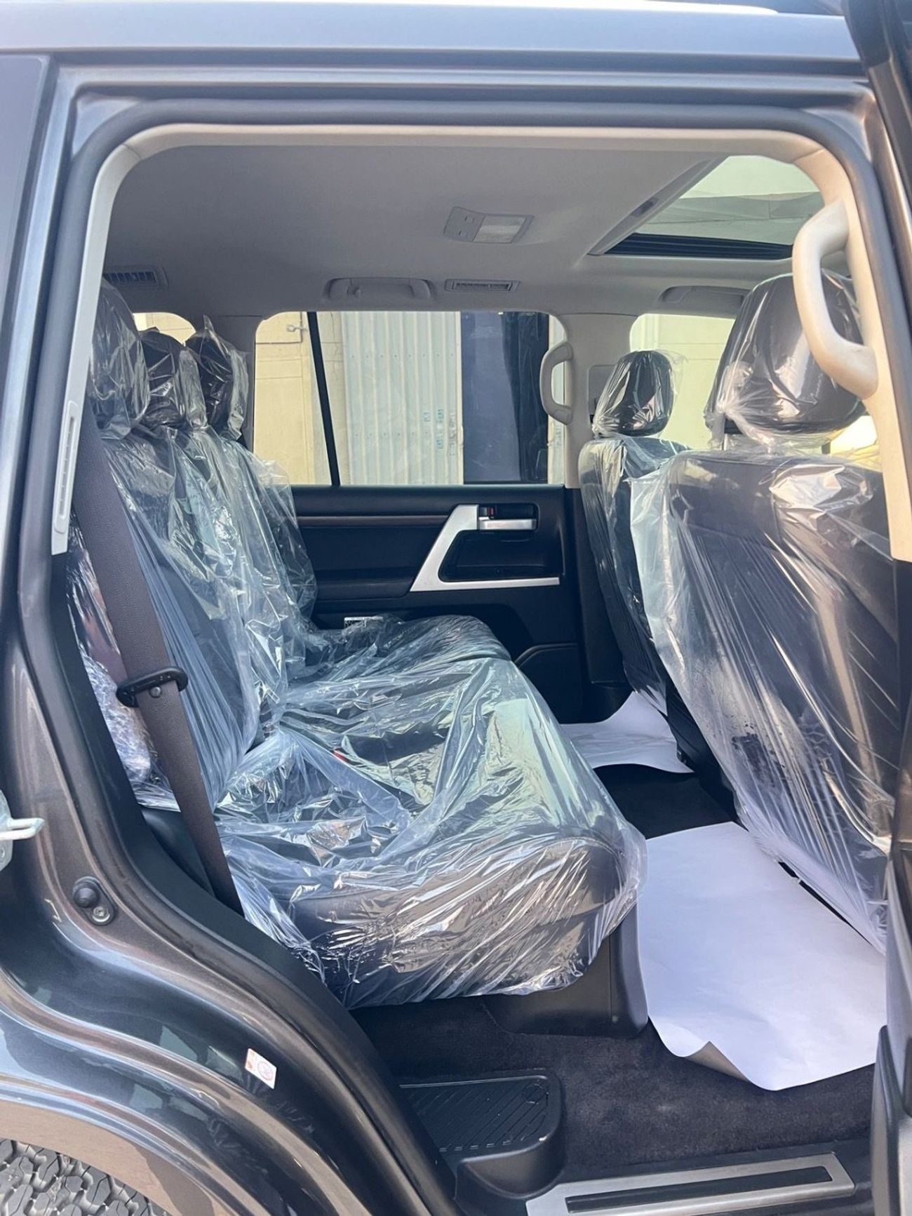 Toyota Land Cruiser GXR 2018 RHD Diesel Engine Full Option Very Clean And Perfect Condition