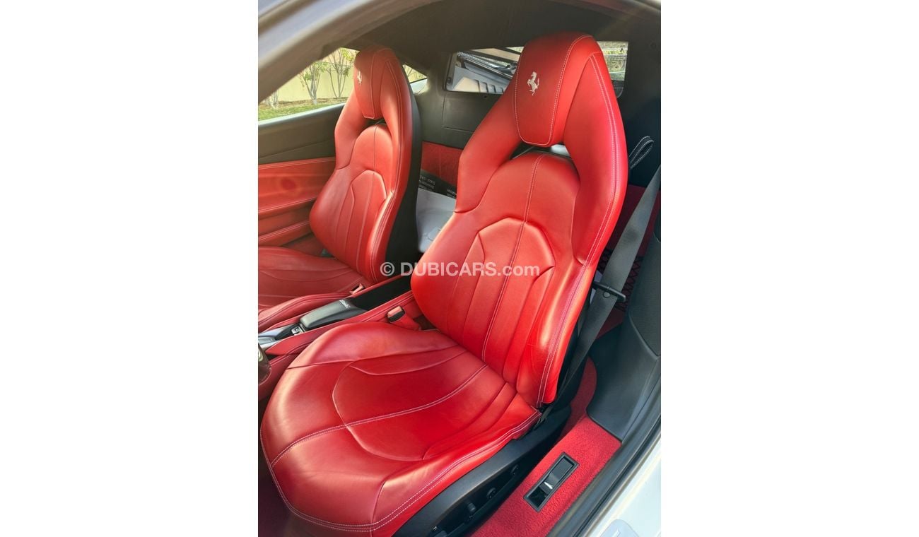 فيراري F8 تريبوتو تريبيوتو