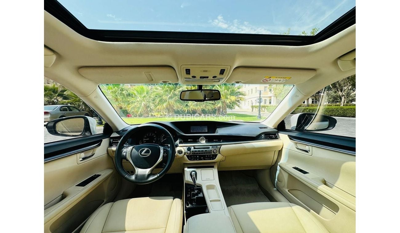 Lexus ES250 Premier 1330 P.M LEXUS ES250 || ORIGINAL PAINT || WELL MAINTIANED || SUNROOF || GCC