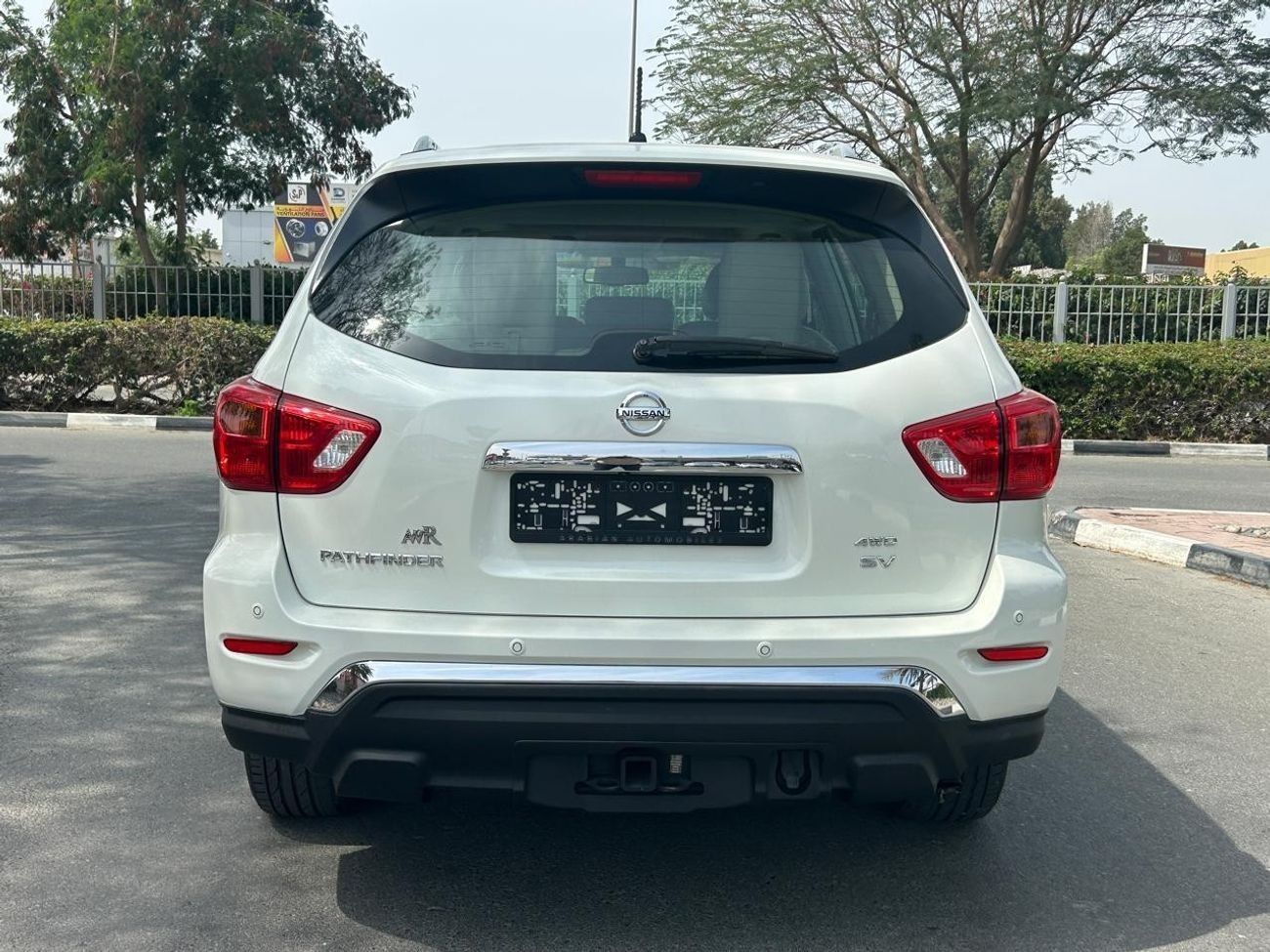 Nissan Pathfinder SV 3.5L (260 HP) 4WD GCC FULLY AGENCY MAINTAINED