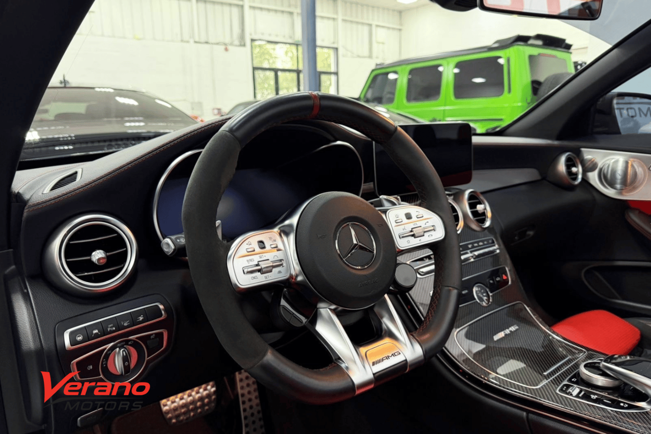 مرسيدس بنز C 63S AMG Std 4.0L (4 Seater)