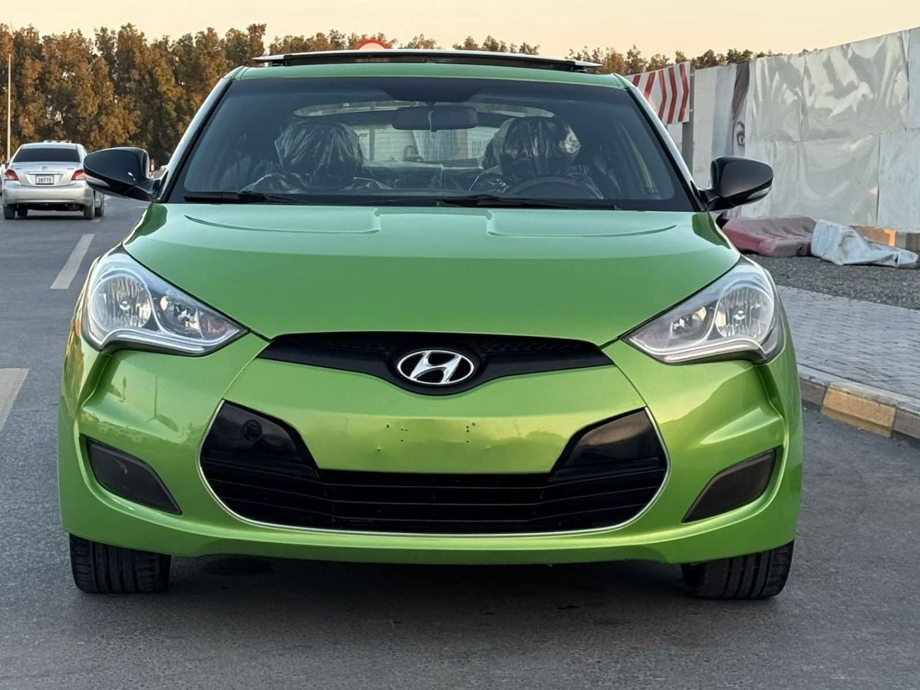 Hyundai Veloster panoramic, 1.6L , Gcc