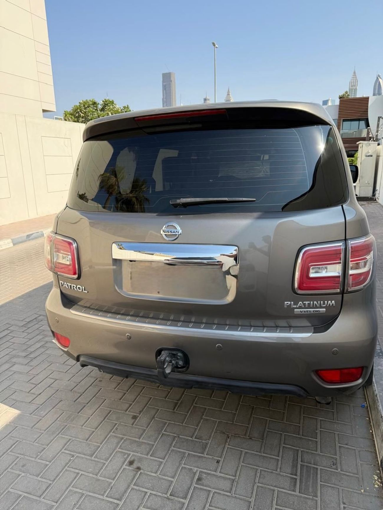 Nissan Patrol LE Platinum City 5.6L