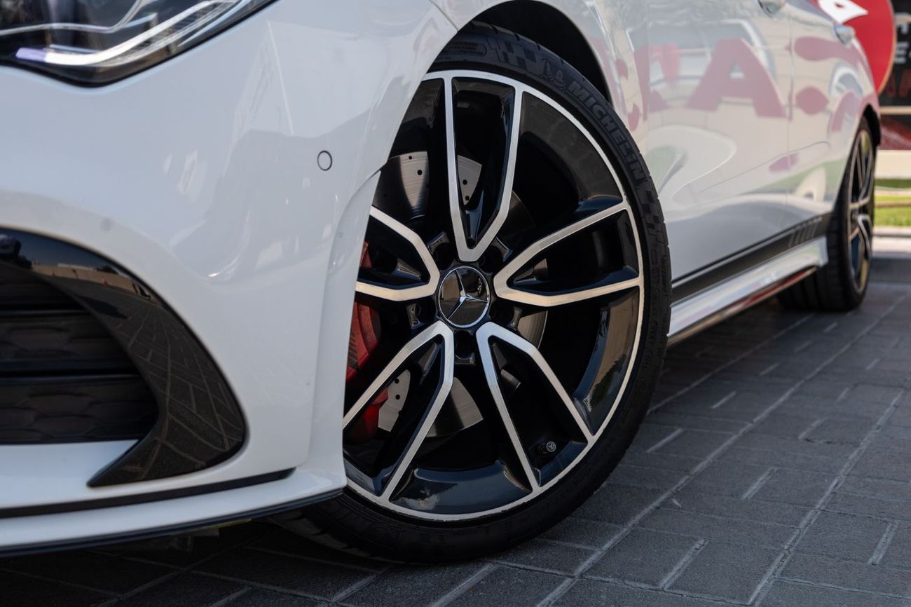 Mercedes-Benz CLA 35 AMG 4MATIC