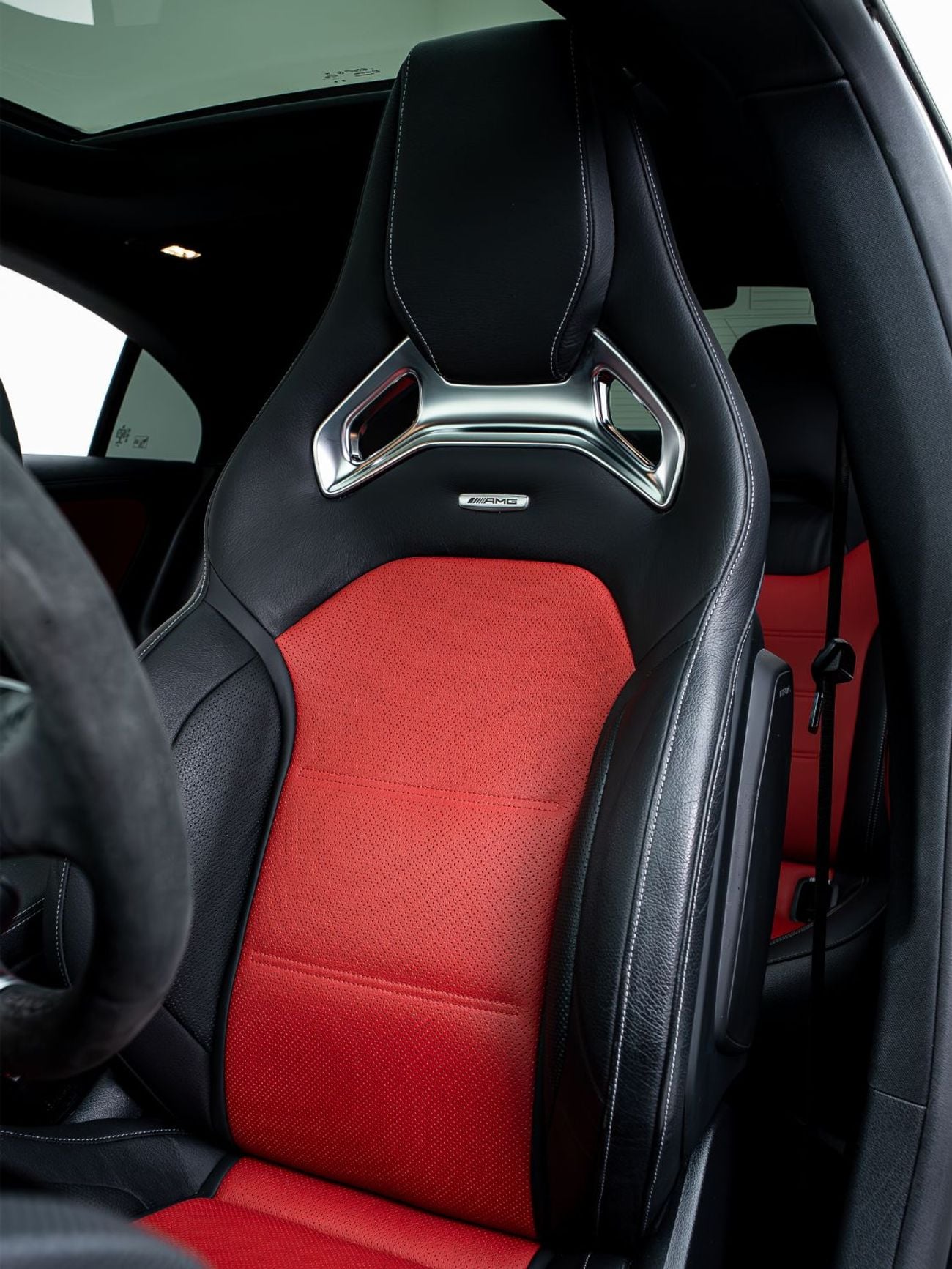 Mercedes Benz CLA35 AMG 4M PREMIUM PLUS