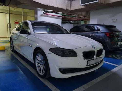 BMW 523i EXCLUSIVE
