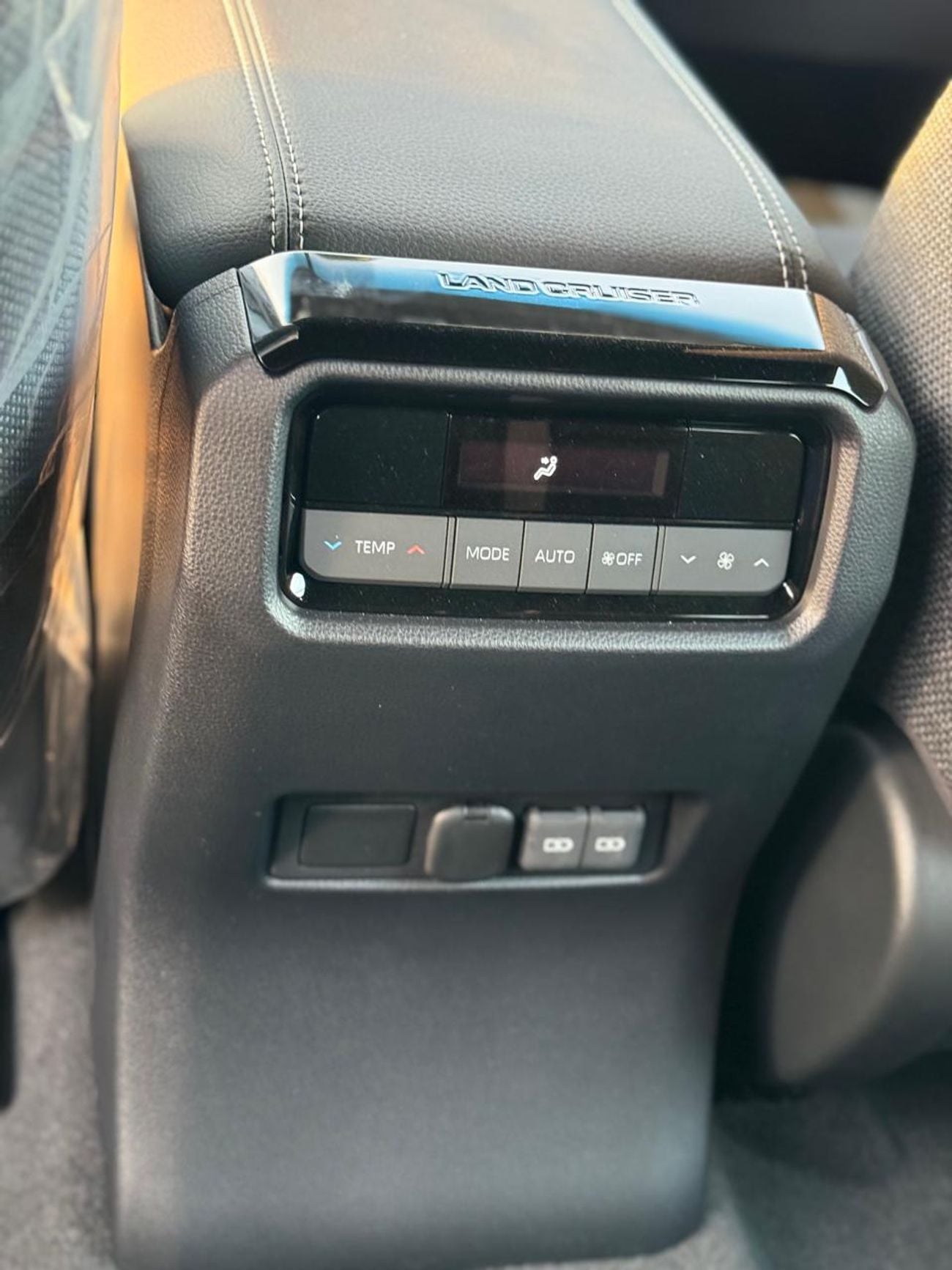 تويوتا برادو TXR 2.4T