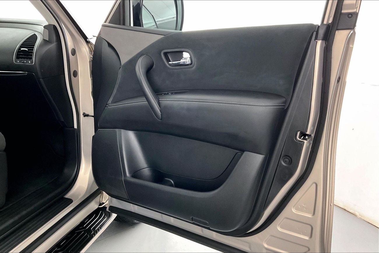 Nissan Patrol SE T2| 1 year free warranty | Exclusive Eid offer