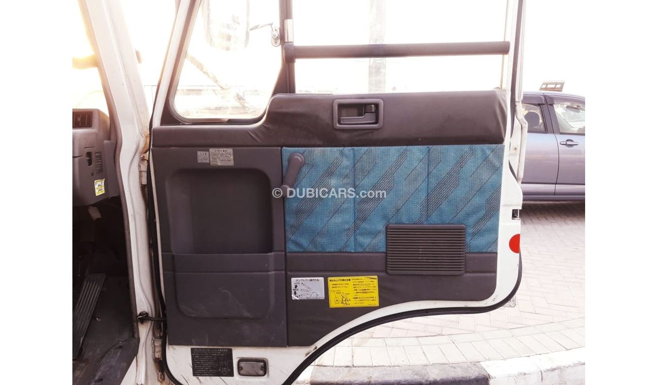 Nissan Condor Nissan Condor RIGHT HAND DRIVE (Stock no PM 383 )