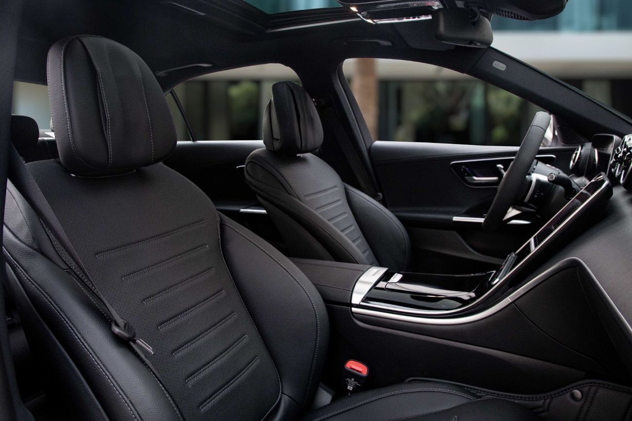 Mercedes-Benz C 200 C200 | 3,134 P.M | 0% Downpayment | Cooling Seats | Warranty | Sunroof!