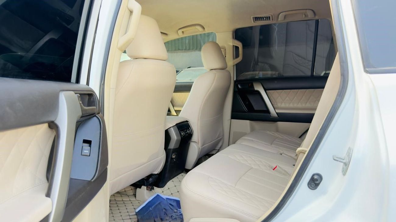 Toyota Prado 2012| 2.7L PETROL | AT | LHD | PREMIUM TEXTURE LEATHER SEATS | AUDIO PLAYER | ALLOY RIMS