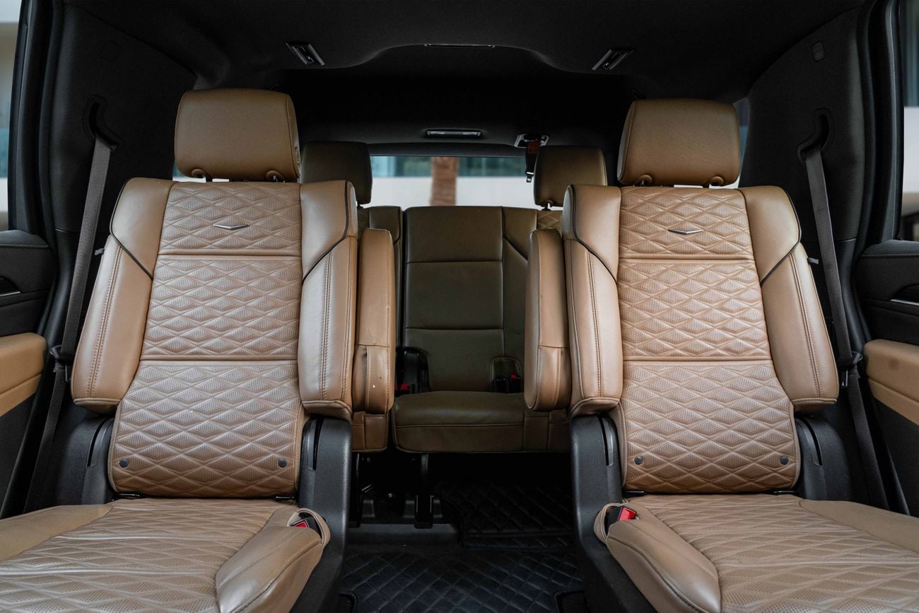 Cadillac Escalade Escalade Sport Platinum | 5,288 P.M | 0% Downpayment | Cadillac Warranty & Services!