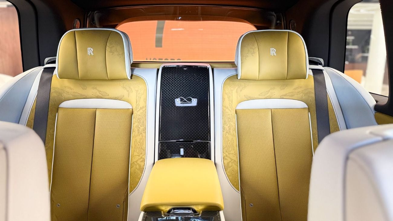 Rolls Royce Cullinan BLACK BADGE - Rolls Royce Cullinan 2025