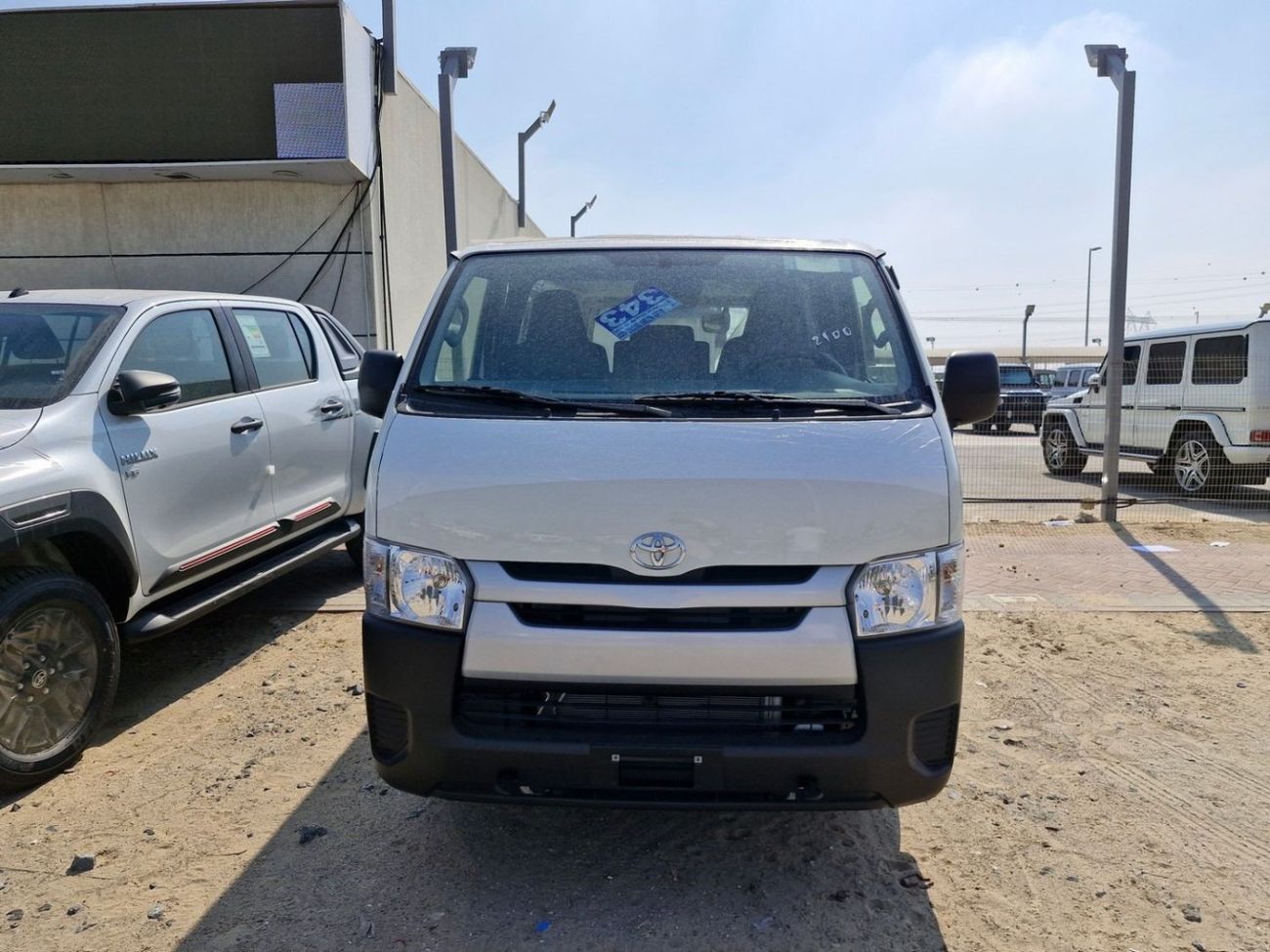تويوتا هاياس 2025 Toyota Hiace STD Roof M/T 2.7L Petrol PANEL VAN Brand New 0Km