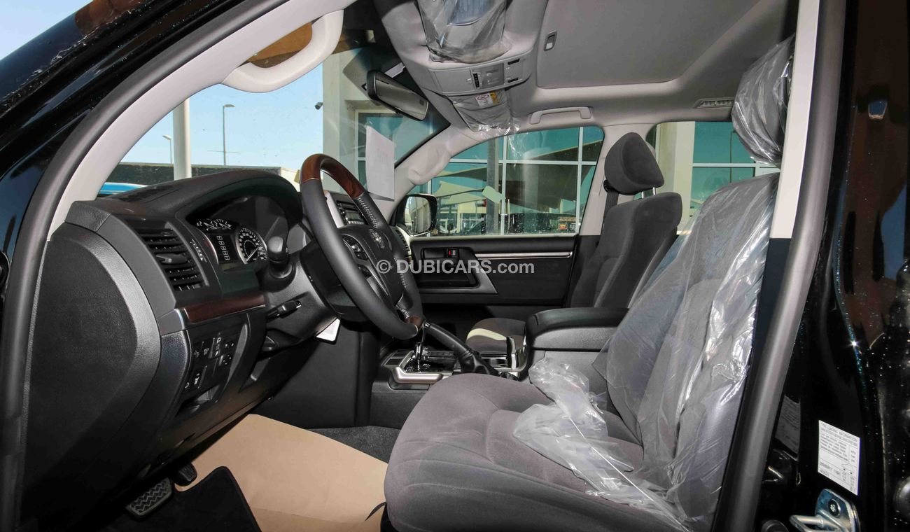 Toyota Land Cruiser GXR V8 Diesel