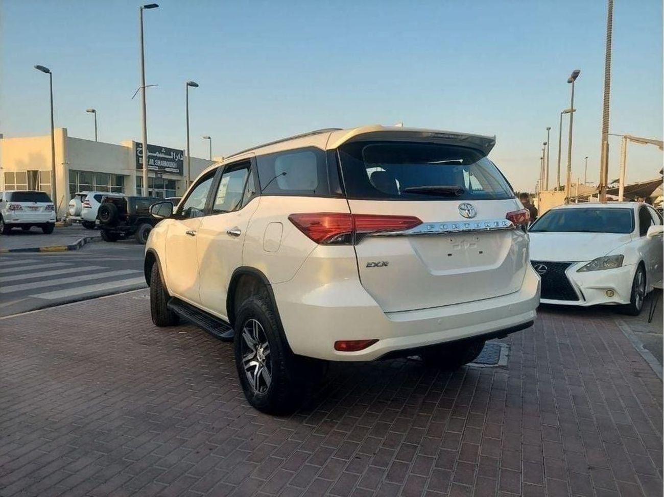 Toyota Fortuner 2.7L 4WD PETROL AUTOMATIC TRANSMISSION