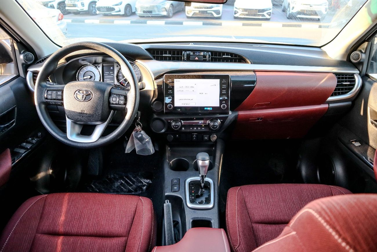 تويوتا هيلوكس GLX 2.7L Double Cab Utility RWD A/T