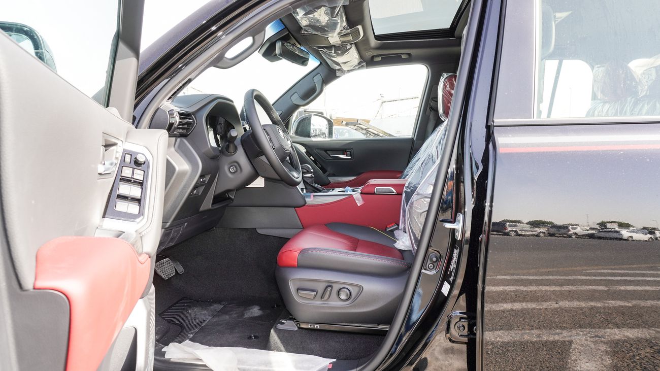 Toyota Land Cruiser GR Sport 3.5L V6