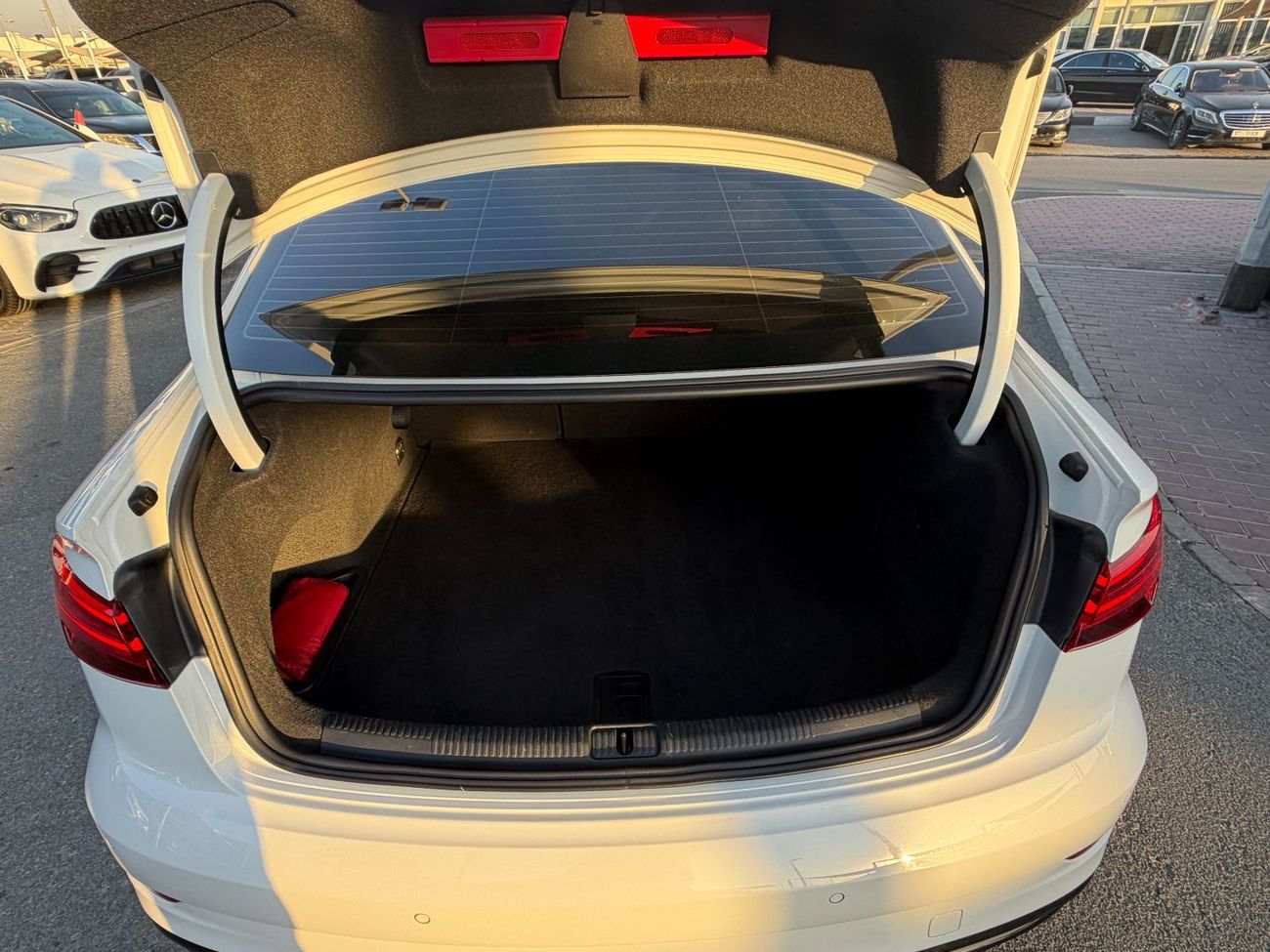 Audi S3 TFSI quattro 2.0L