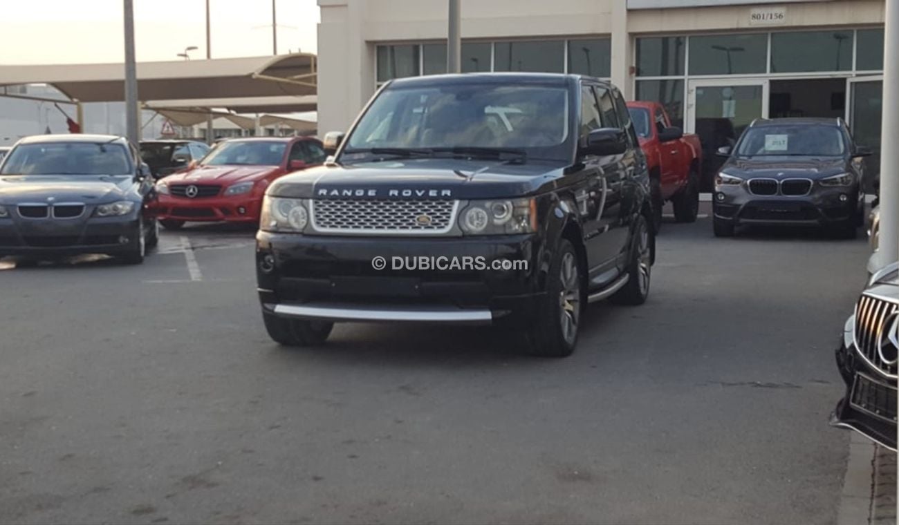Land Rover Range Rover Sport 2011 car prefect condition full service full option low milea