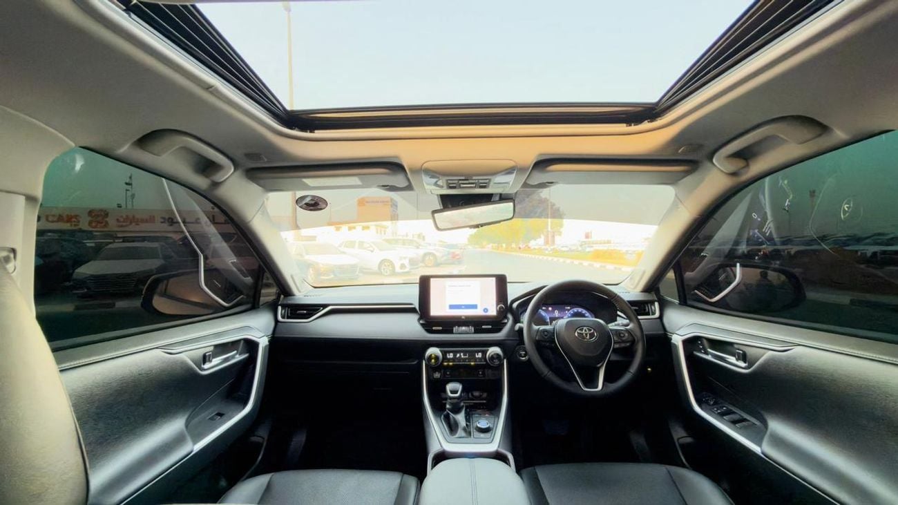 تويوتا راف ٤ -