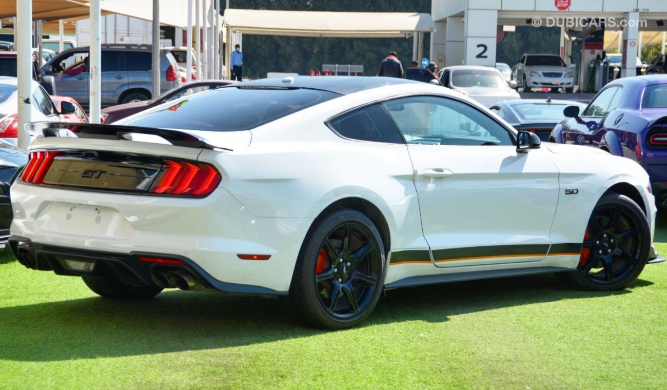 Ford Mustang SOLD!!!!PREMIUM/Mustang/2019 GT Full Option/LOW KM/TOUCH SCREEN