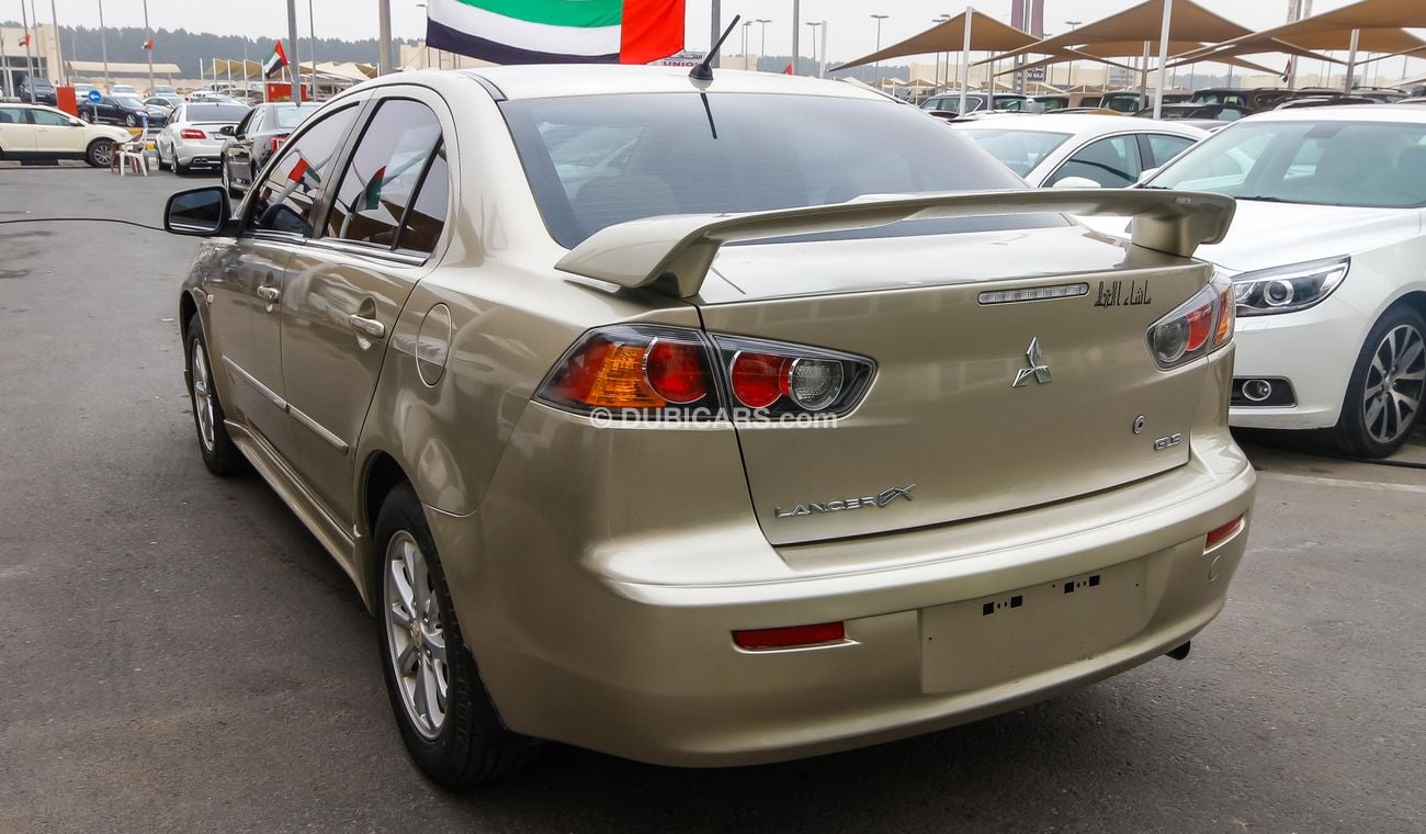 Mitsubishi Lancer EX GLX