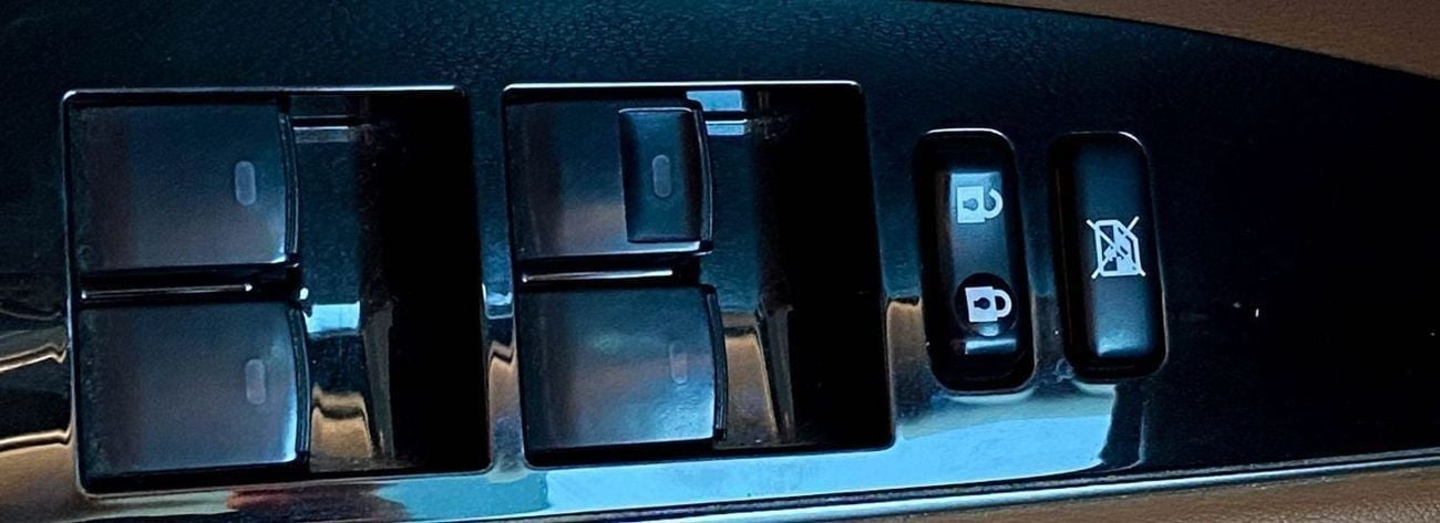 Lexus ES350 Platinum 3.5L FWD Lexus ES350 3.5L | V6 | 2018 GCC   | Accident Free  Excellent Cond