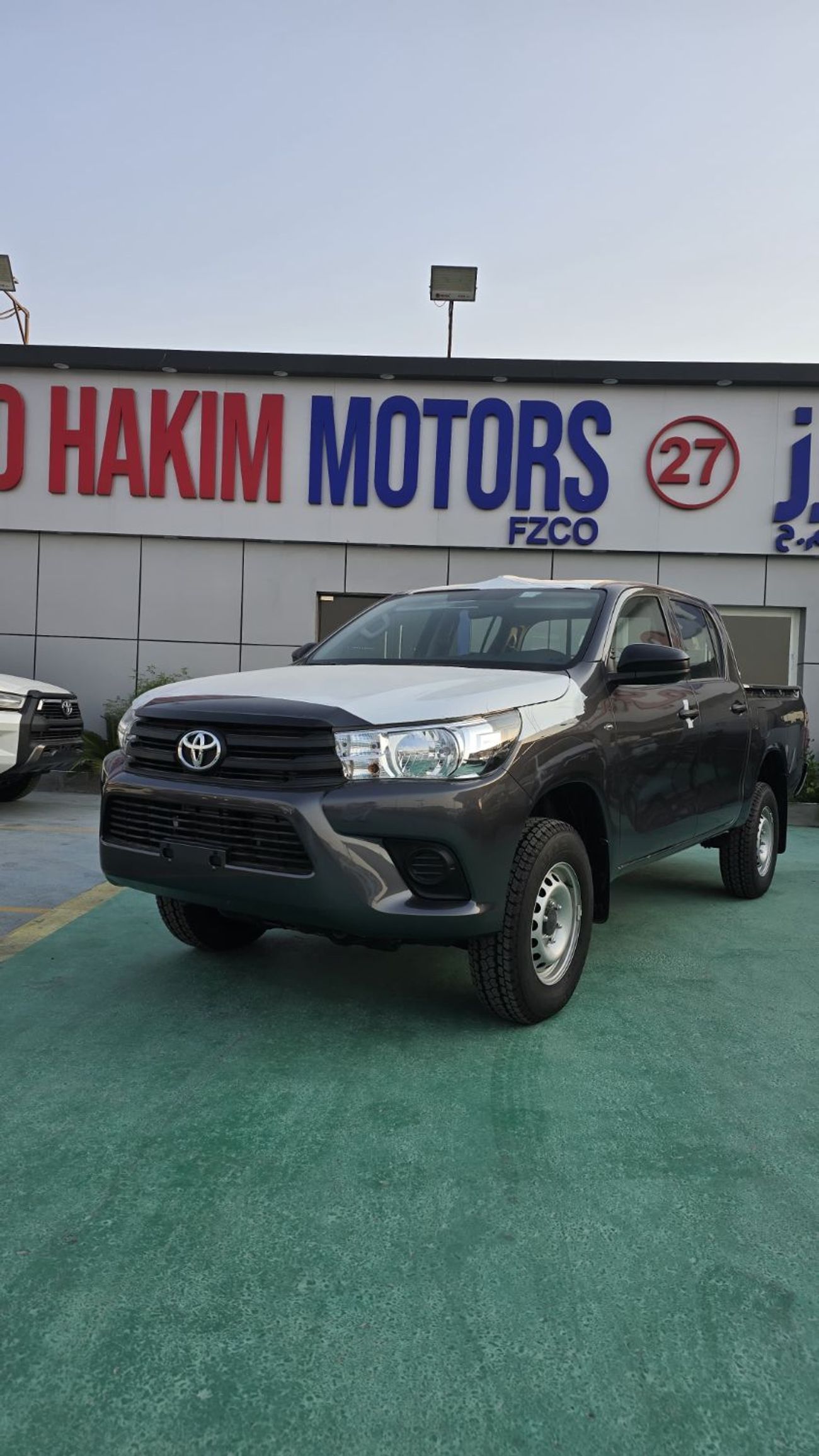 Toyota Hilux GLX 2.4L Double Cab Utility - MANUAL DIESEL 2025 MODEL