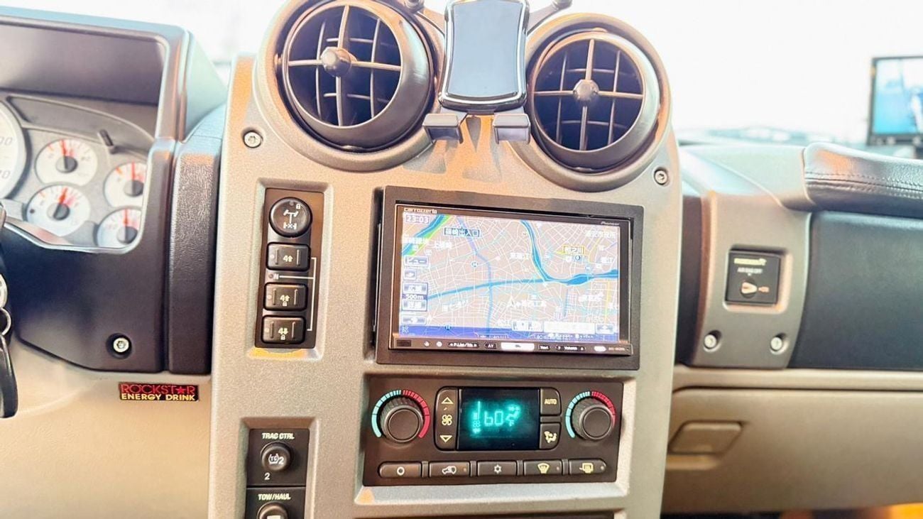 Hummer H2 SUNROOF | V8 ENGINE | AUTOMATIC TRANSMISSION | 6.0L PETROL | LHD | 2003